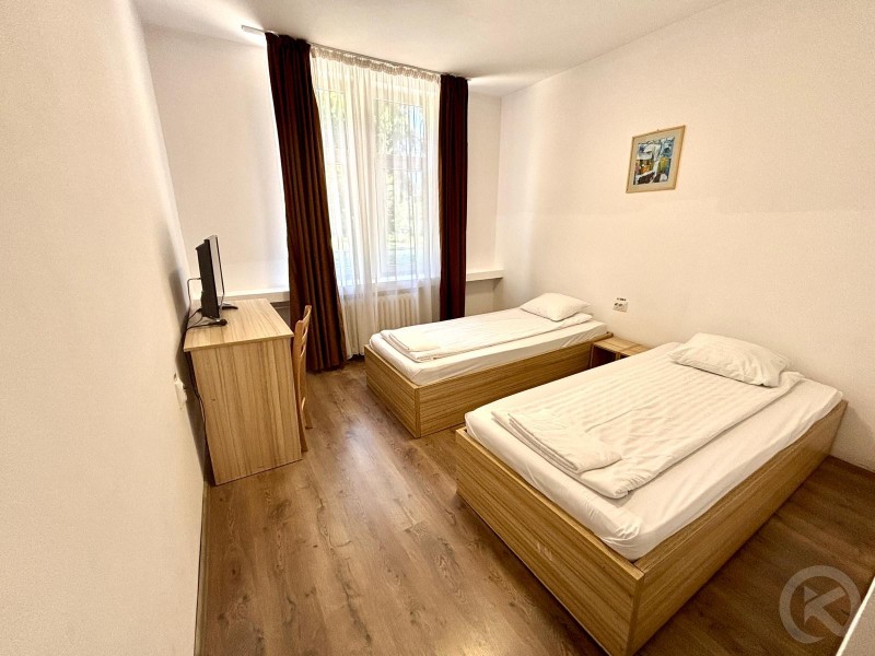 Castle Garden Hostel Arcuș 712112 thumb