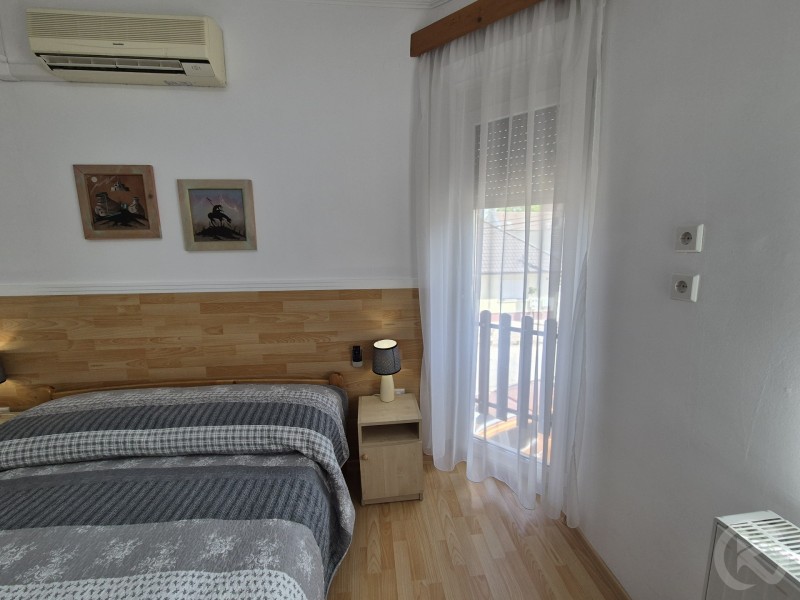 Roxanna Apartman Jula 710714 thumb