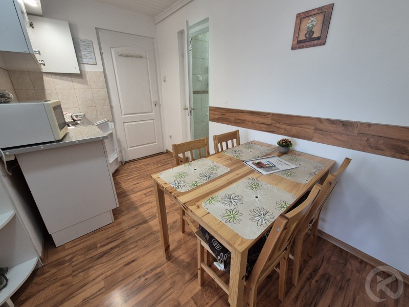 Roxanna Apartman Jula 710724 thumb