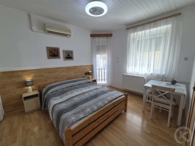 Roxanna Apartman Jula 710707 thumb