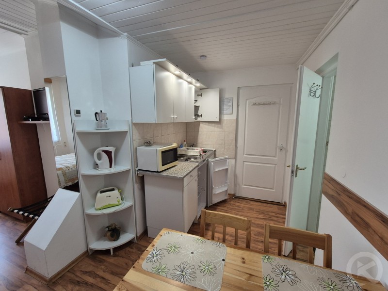 Roxanna Apartman Jula 710718 thumb