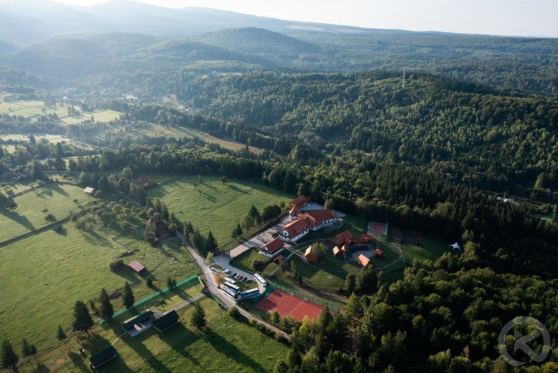 Erdélyi Erzsébet-tábor Izvoare 707758 thumb