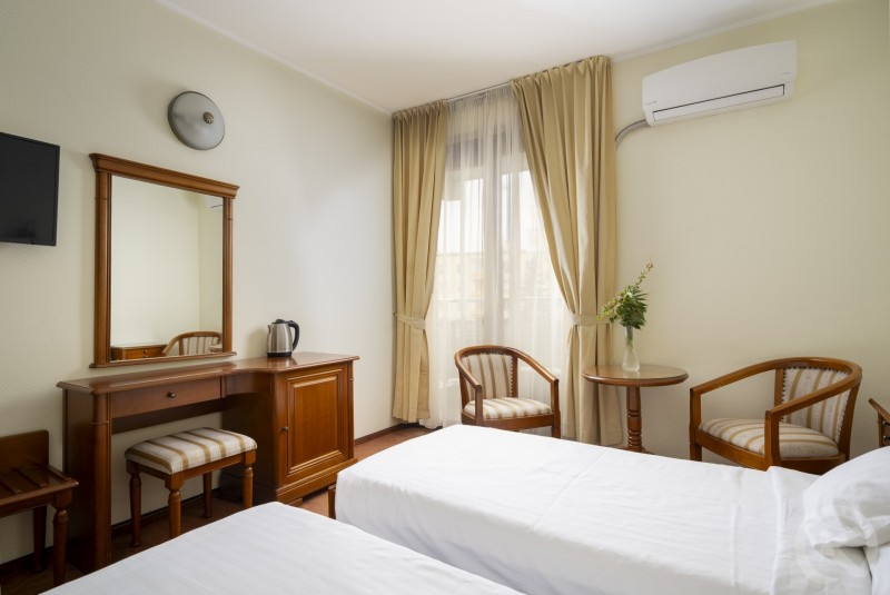 HOTEL SARMIS DEVA Deva 711435 thumb