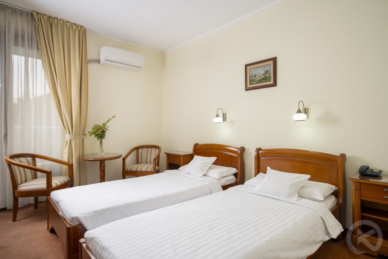 HOTEL SARMIS DEVA Deva 711434 thumb