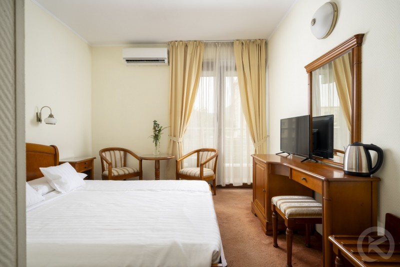 HOTEL SARMIS DEVA Deva 711437 thumb