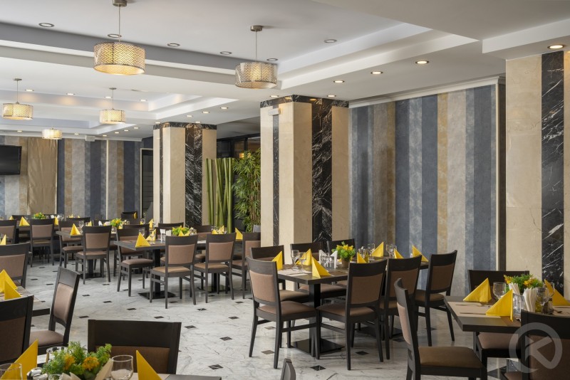 HOTEL SARMIS DEVA Deva 711418 thumb