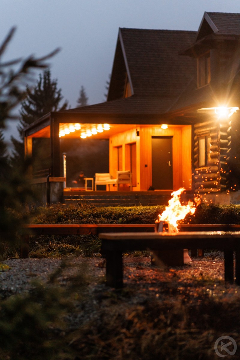 Blackwood Retreat Neagra Șarului 715140 thumb
