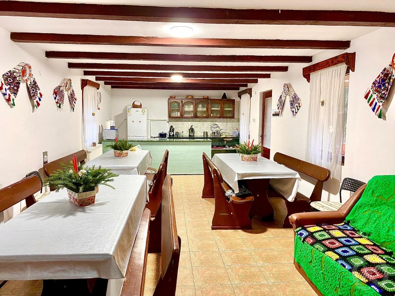 Mădălin Holiday Chalet Pietroasa 683865 thumb