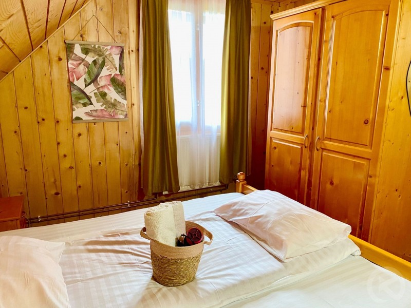 Mădălin Holiday Chalet Pietroasa 683781 thumb