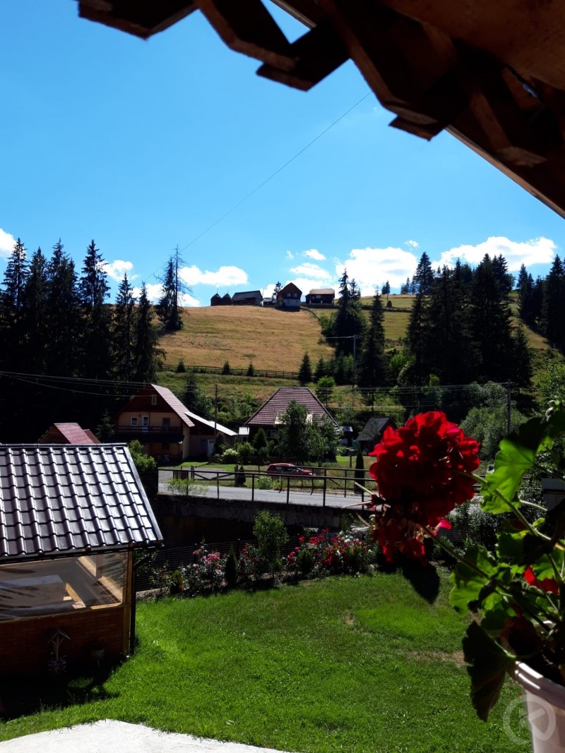 CABANA MED 1 Arieșeni 713957 thumb