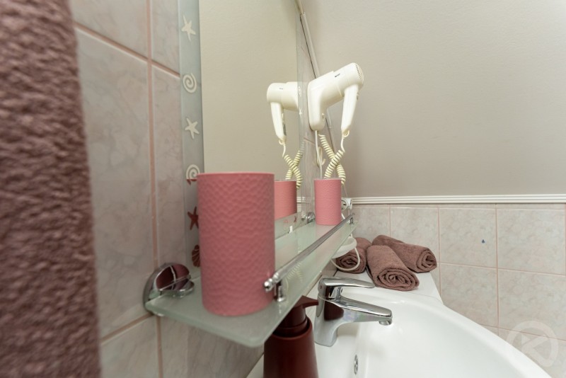 Apartamentul Erika Jula 710703 thumb