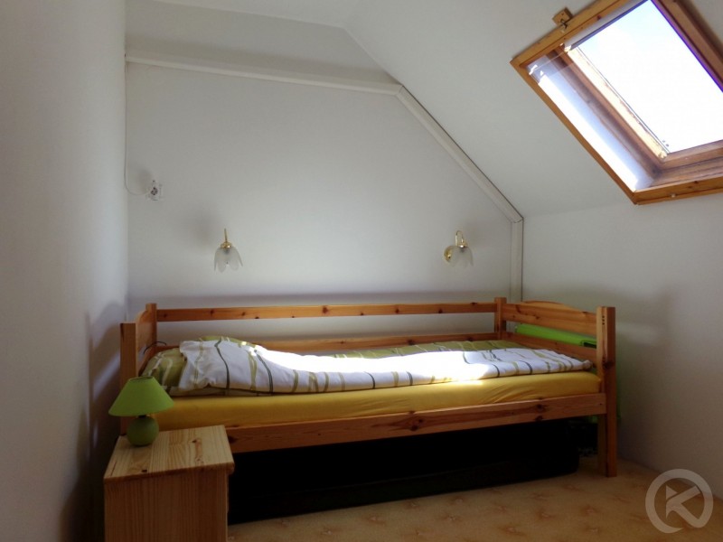 Hold-on Apartman Jula 710752 thumb