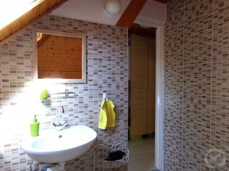 Hold-on Apartman Jula 710762 thumb