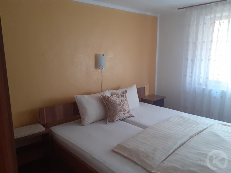 Pestera Ursilor - Casa Linistita Chișcău 689136 thumb